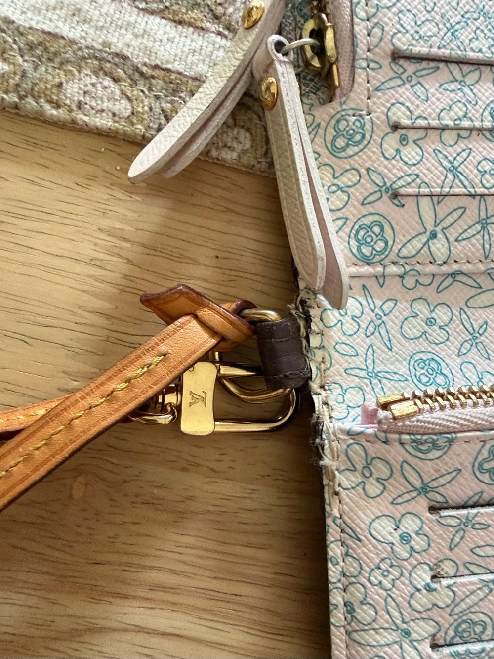 Louis Vuitton Monogram Wallet with Floral pattern